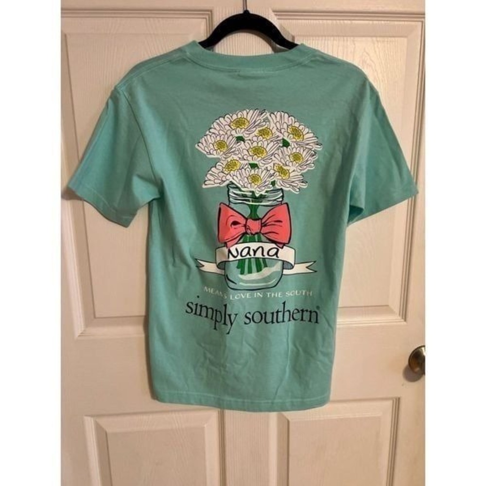 Simply Southern Shirt Womens Small Blue Short Sleeve Nana Grandma Love Preppy